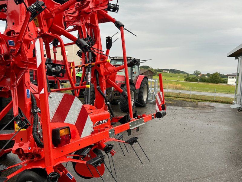Kuhn GF 8703