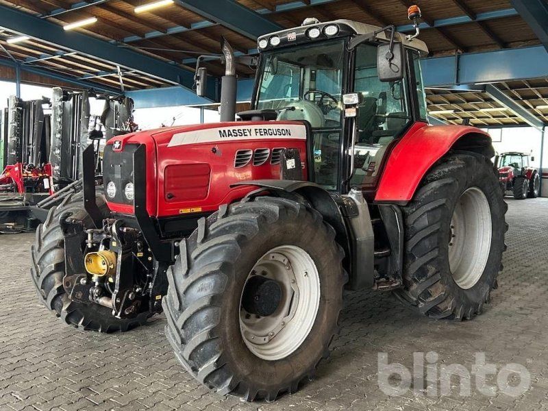 Massey Ferguson 7495