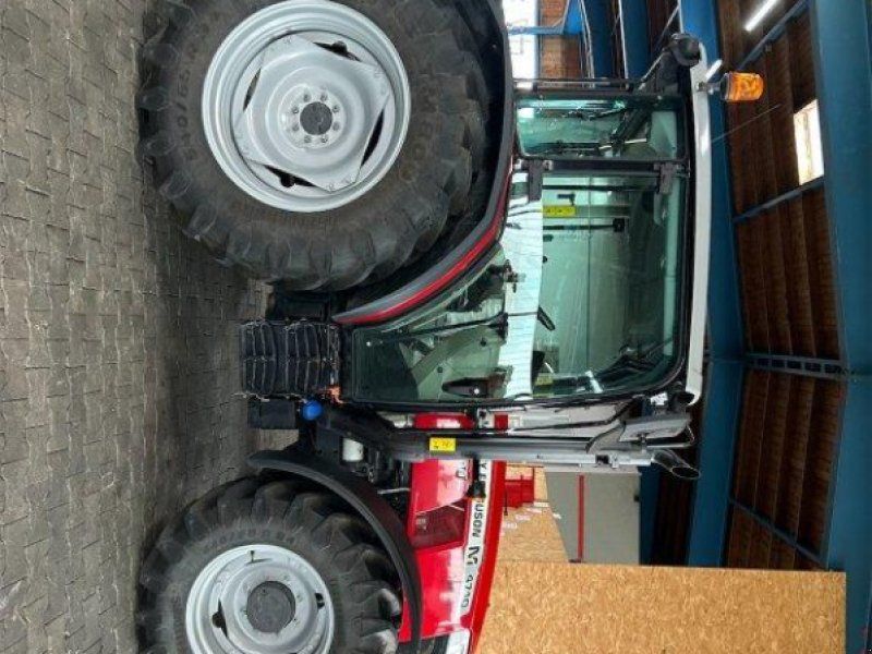 Massey Ferguson 4710 M Dyna-2
