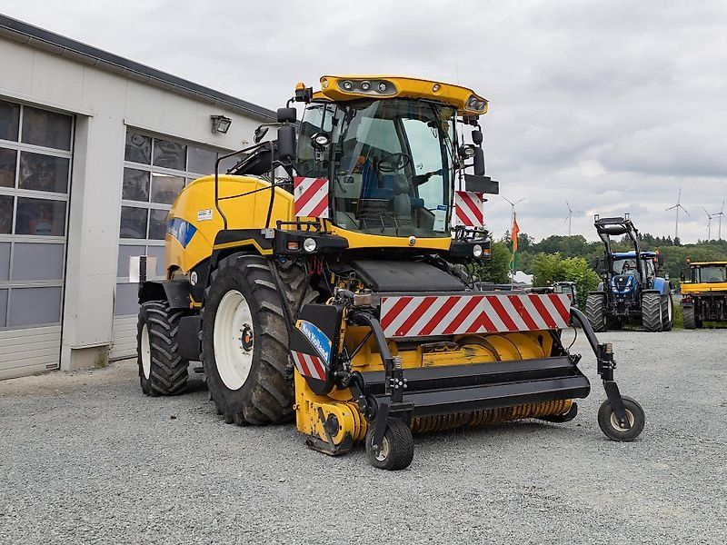 New Holland Fr 9050