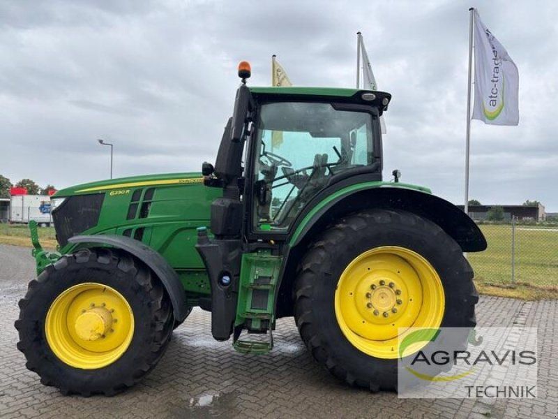 John Deere 6230 R
