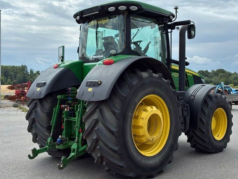 John Deere 7290R