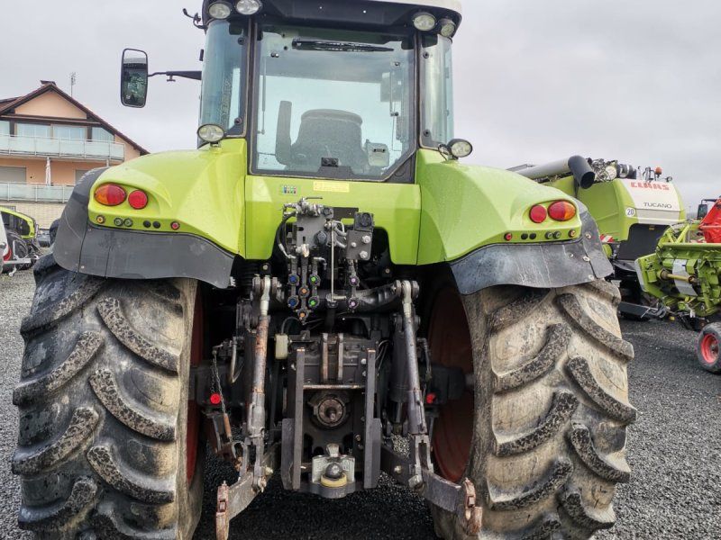 Claas Axion 840 Hexashift