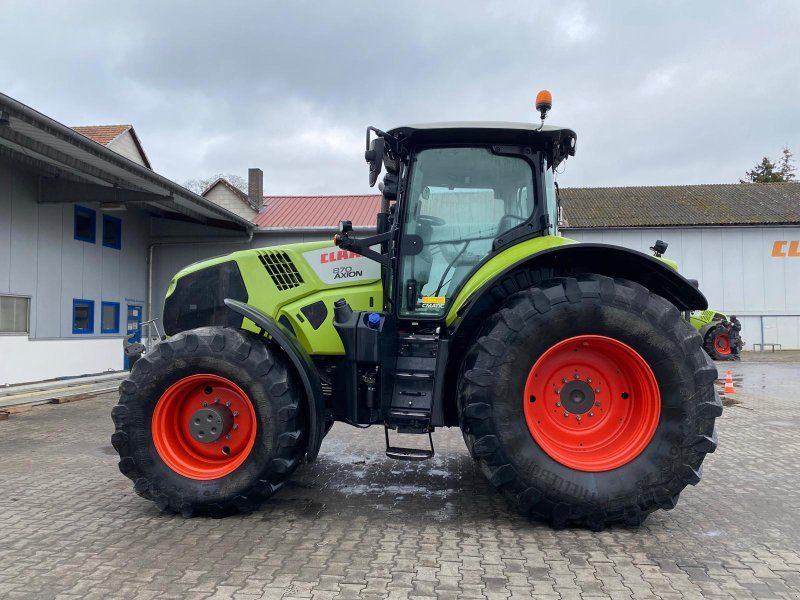 Claas Axion 870 C-MATIC