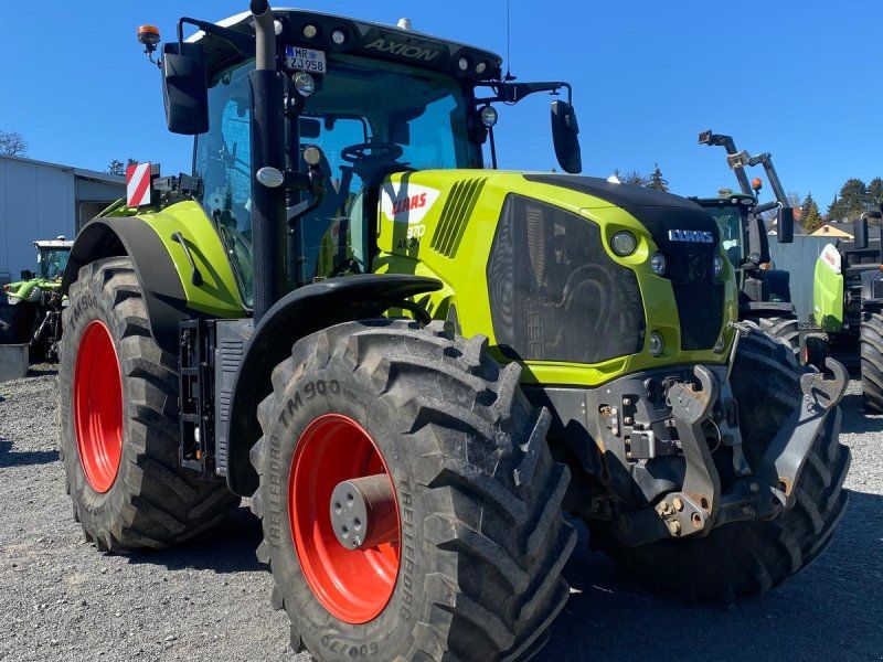 Claas Axion 870 C-MATIC