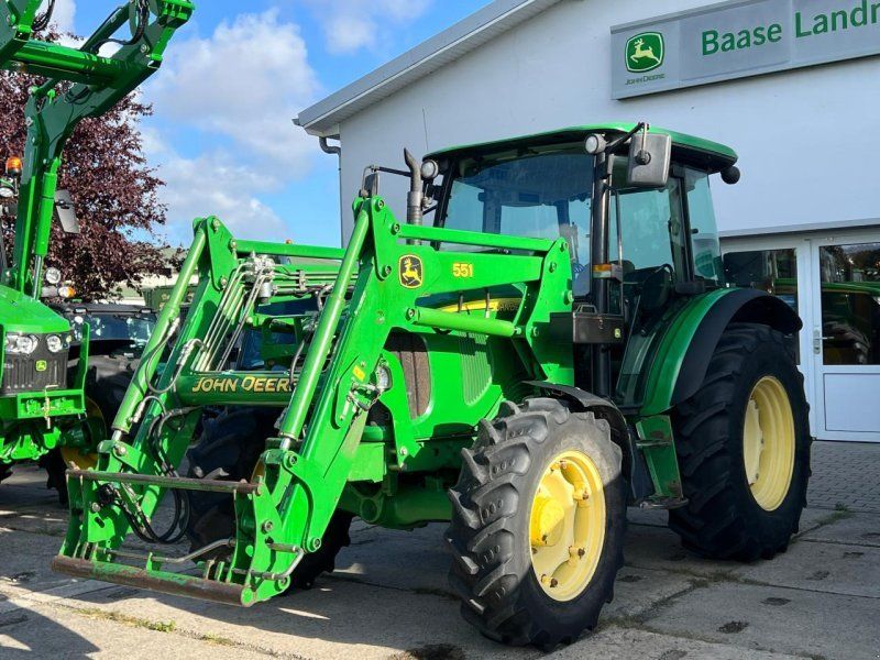 John Deere 5620 PowerQuad + 551 Frontlader