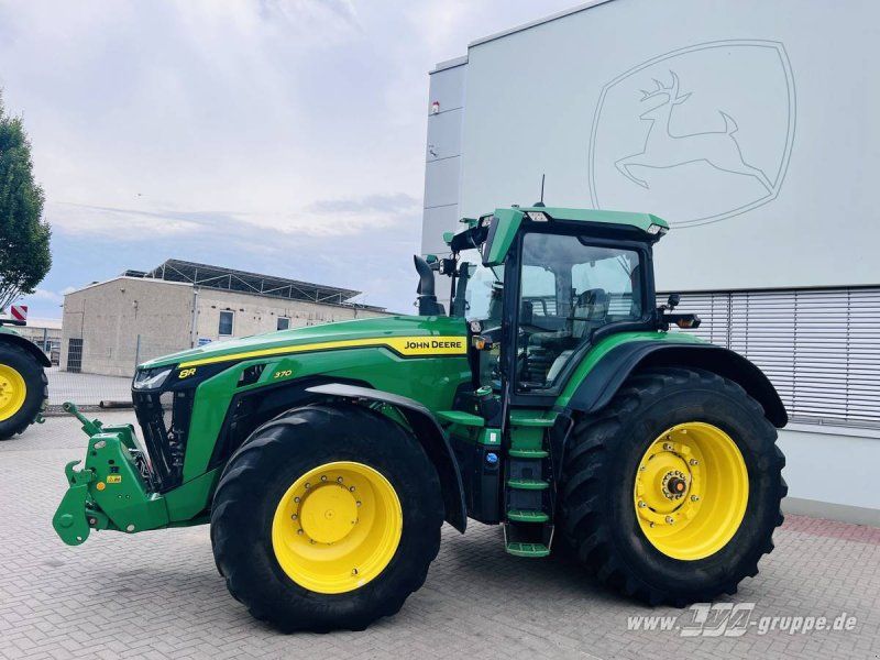 John Deere 8R 370