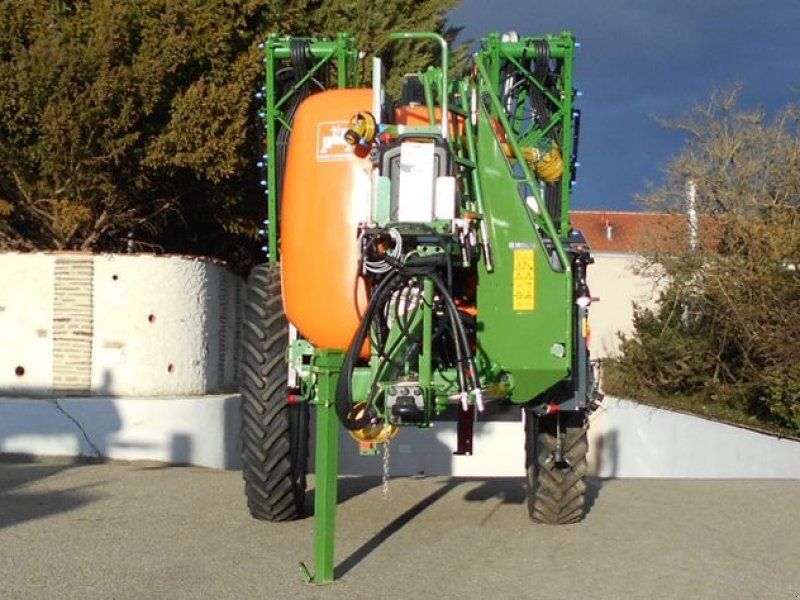 Amazone UG 3000