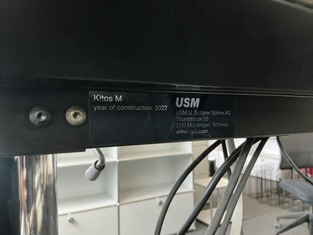 2022 USM Haller Kitos M – höhenverstellbarer Schreibtisch