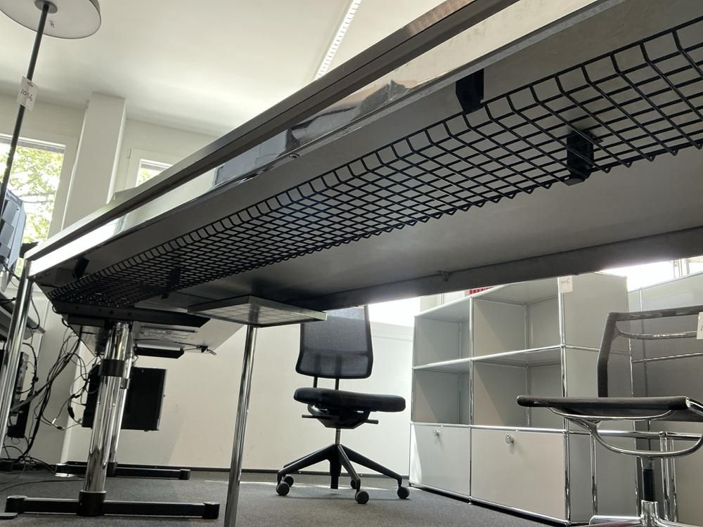 USM Haller Table