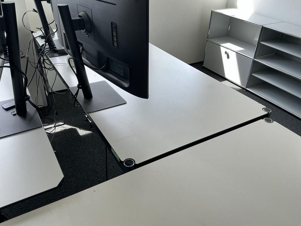 USM Haller Table