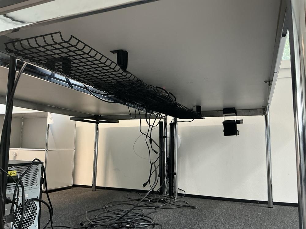 USM Haller-Tisch