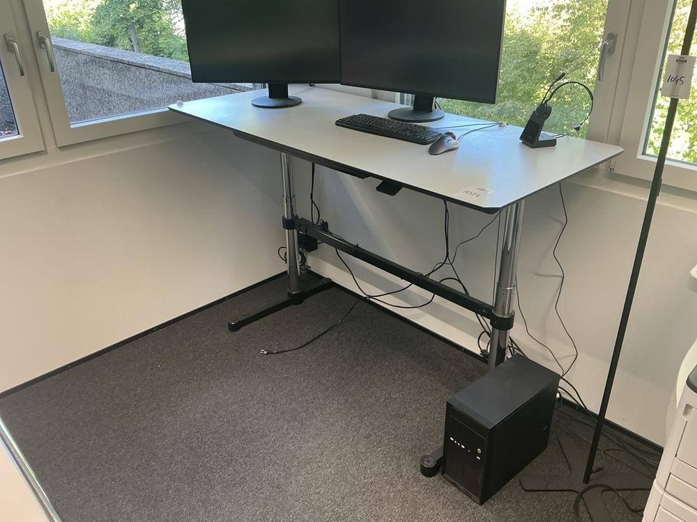 2023 USM Haller Kitos M – höhenverstellbarer Schreibtisch