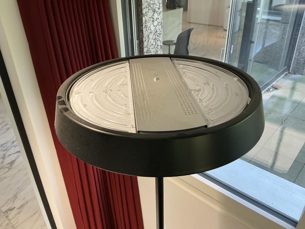Belux Stehlampe