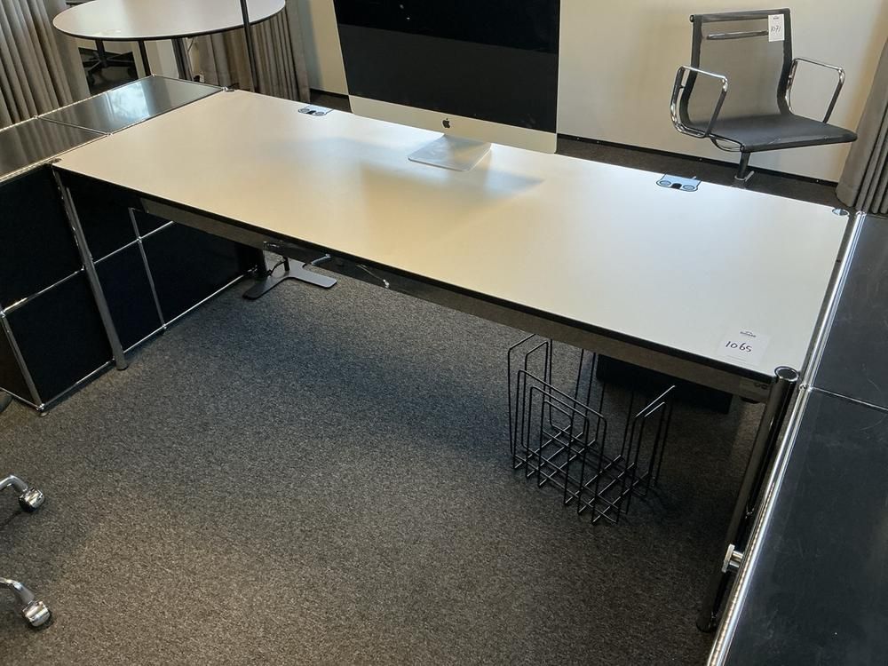 USM Haller Table