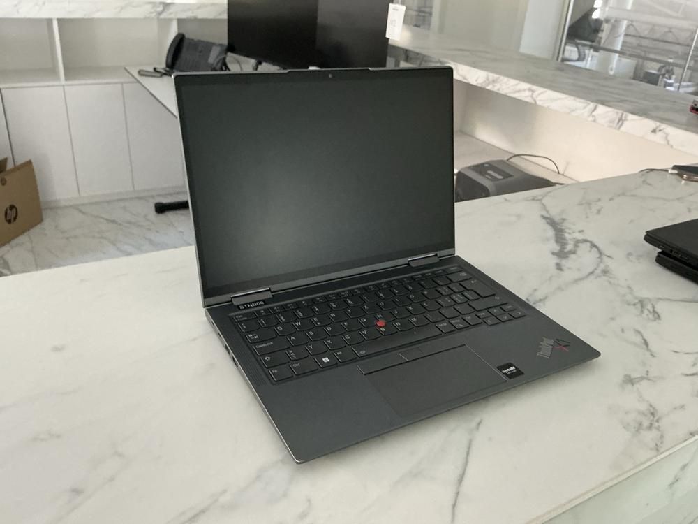 2022 Lonovo ThinkPad X1 Yoga Gen 7 Laptop
