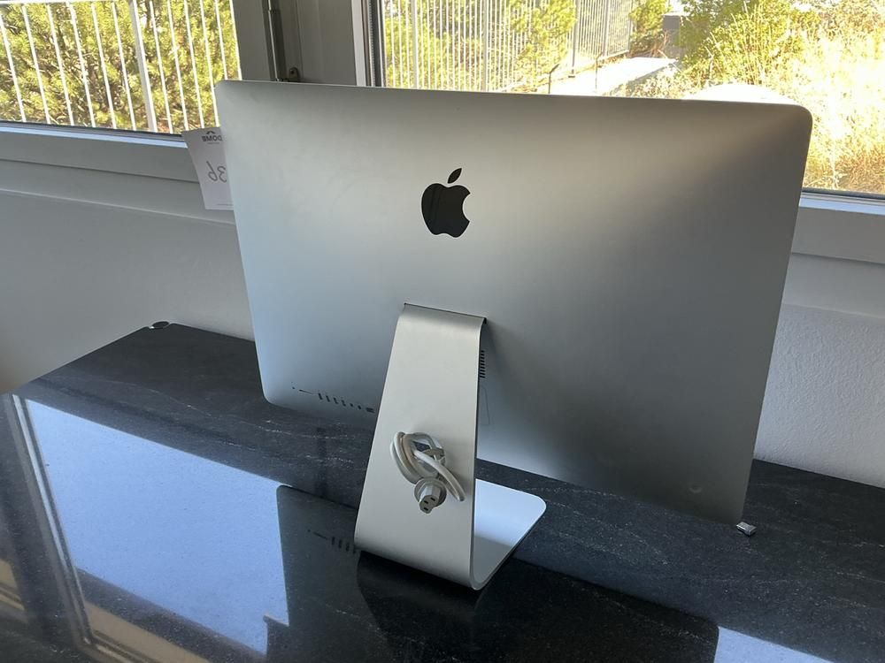 1 Apple iMac-Computer