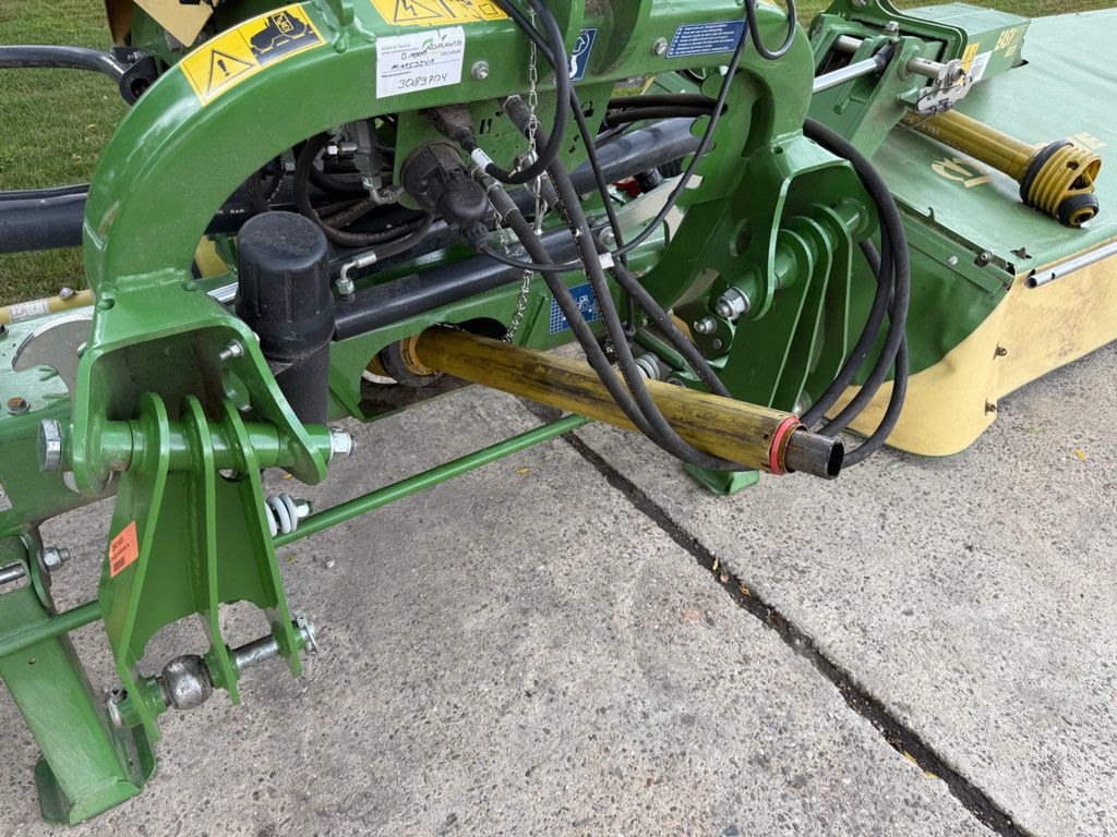 Krone Triple maaier krone easy cut B 1000 vlindermaaier schijvenmaaier Easy cut B 1000 easycut triple maaier vlinder maaier schijvenmaaier