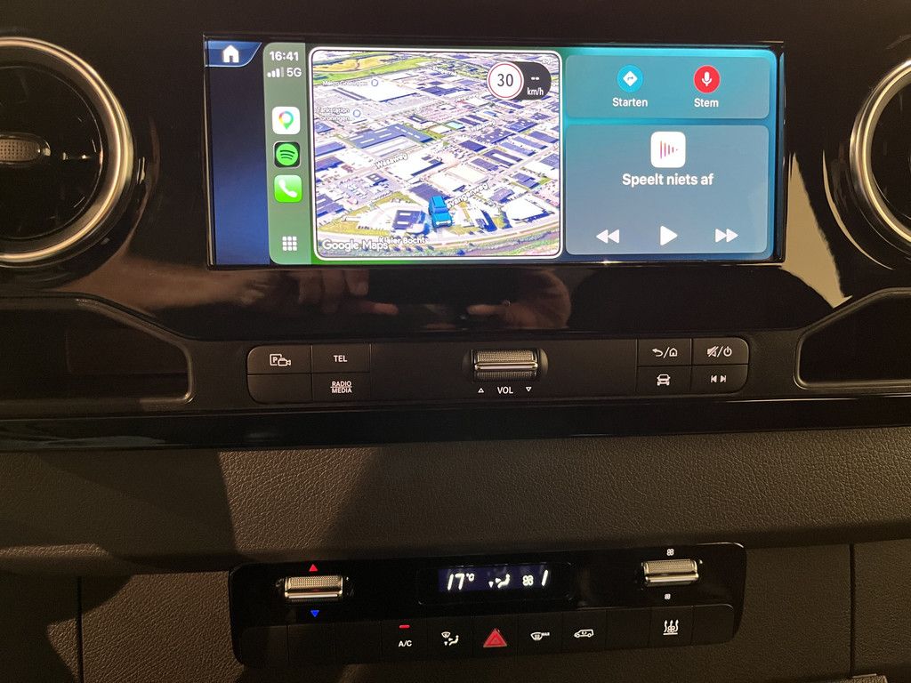 Mercedes-Benz Sprinter 317 CDI L3 RWD DC Dubbel Cabine Open Laadbak / Euro 6 / Trekhaak 3500 KG / Airco / Camera / CarPlay / Cruise Control Adap. / 6-Zits /
