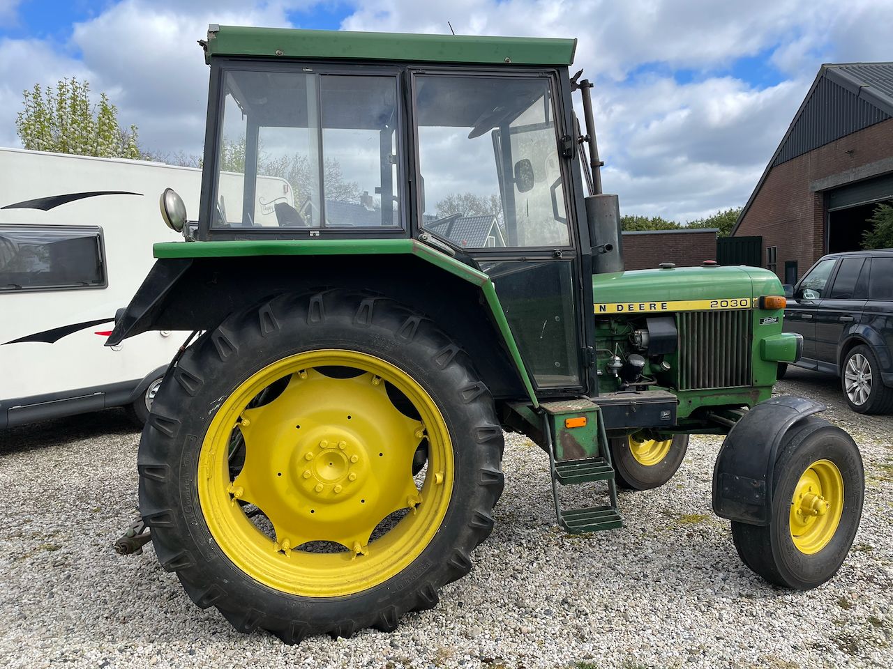 John Deere 2030
