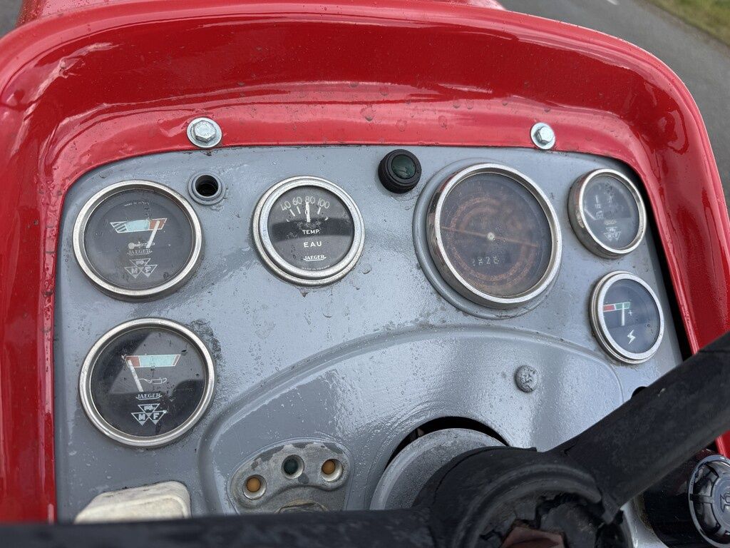 Massey Ferguson 168