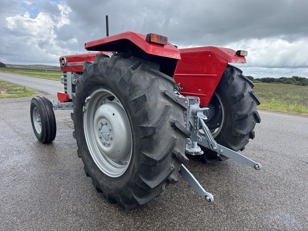 Massey Ferguson 168