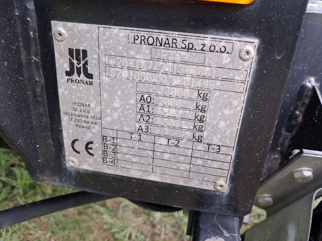 Pronar T185 T185 haakarm incl container Elektrische bediening