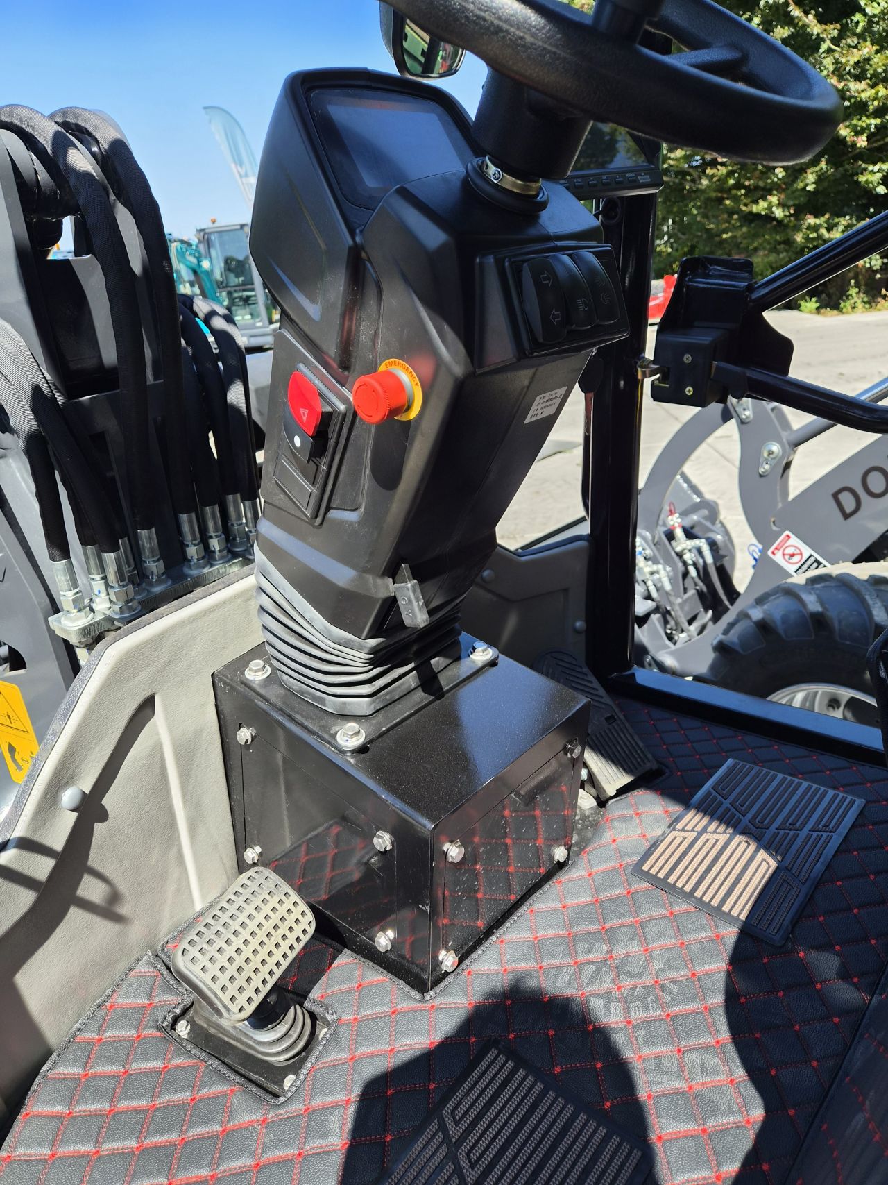 DOZER shovel