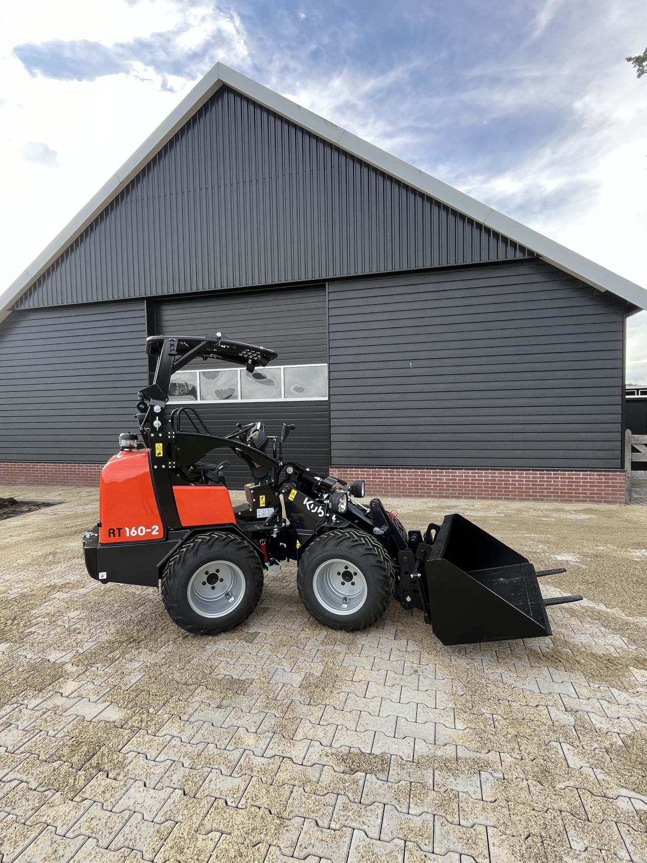 Kubota RT160-2 / Giant G1500 XTRA-HD