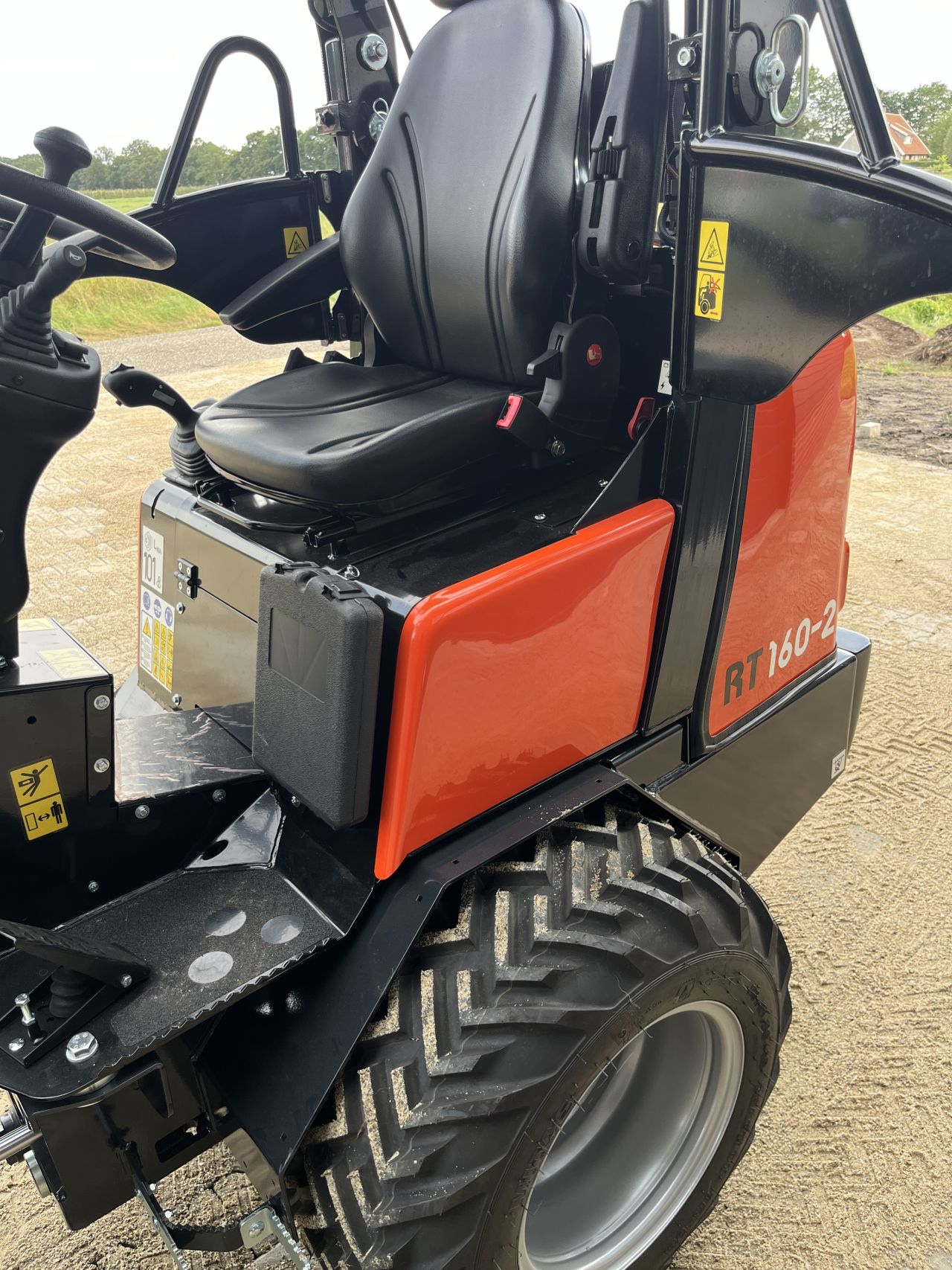 Kubota RT160-2 / Giant G1500 XTRA-HD