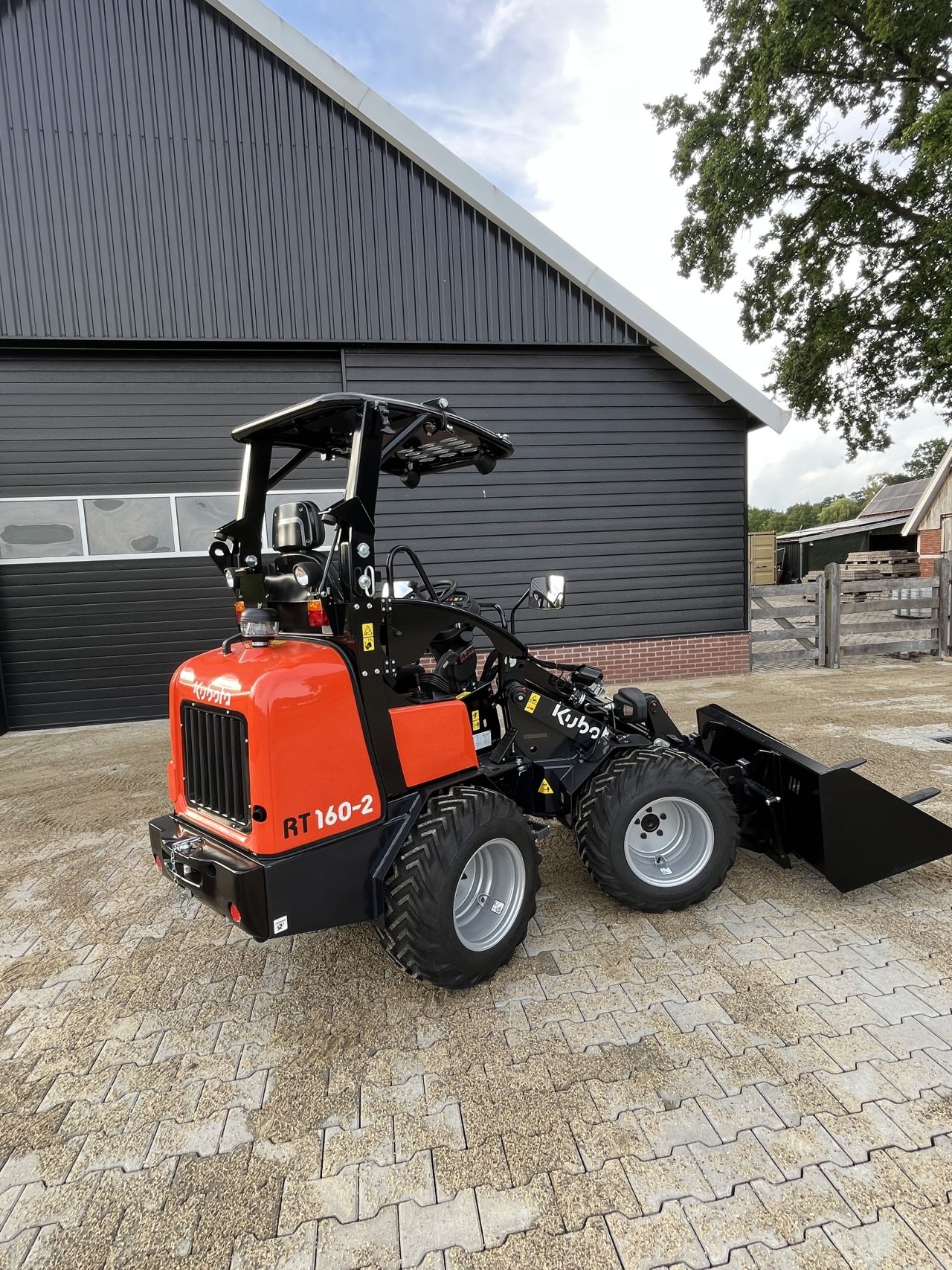 Kubota RT160-2 / Giant G1500 XTRA-HD