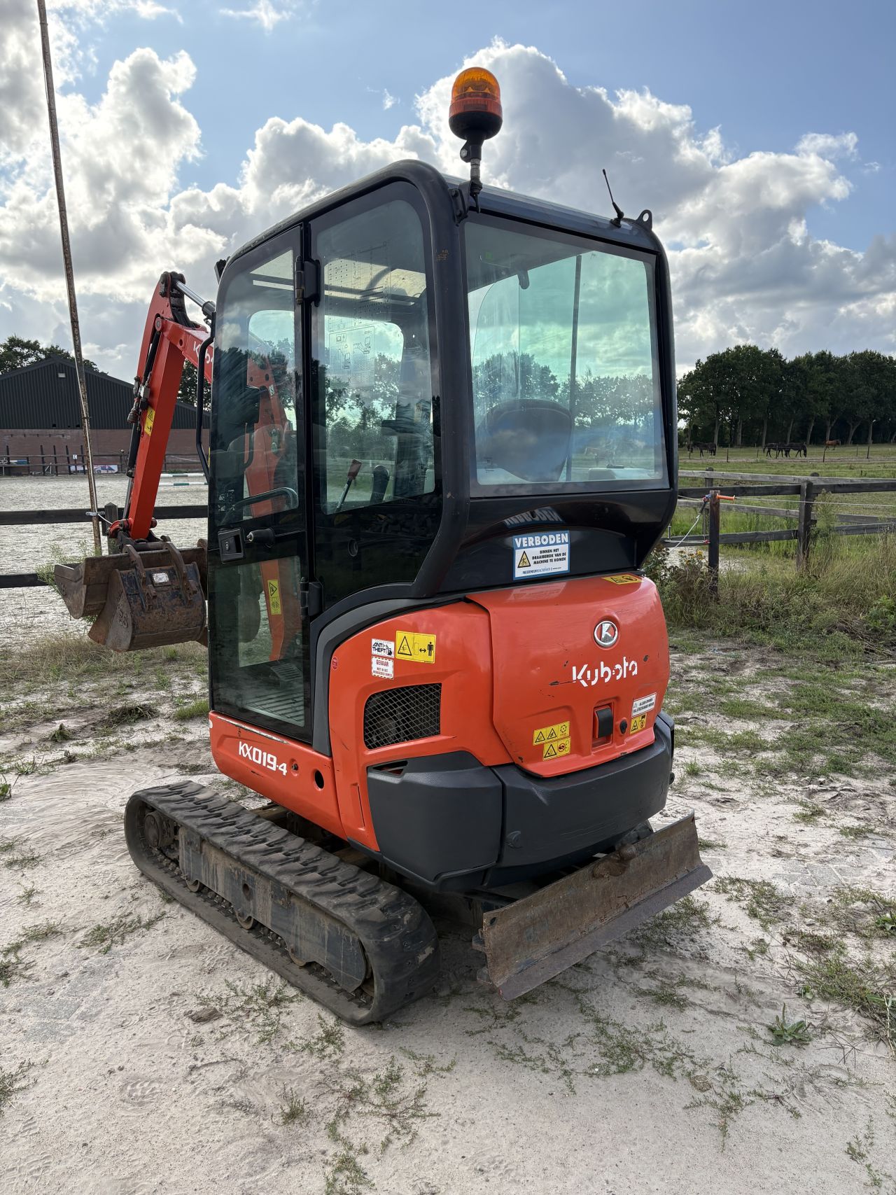 Kubota kx019-4
