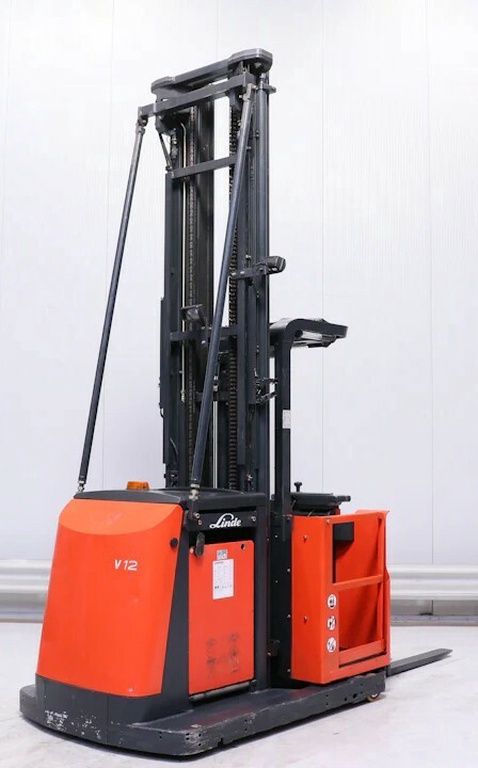 Linde V12