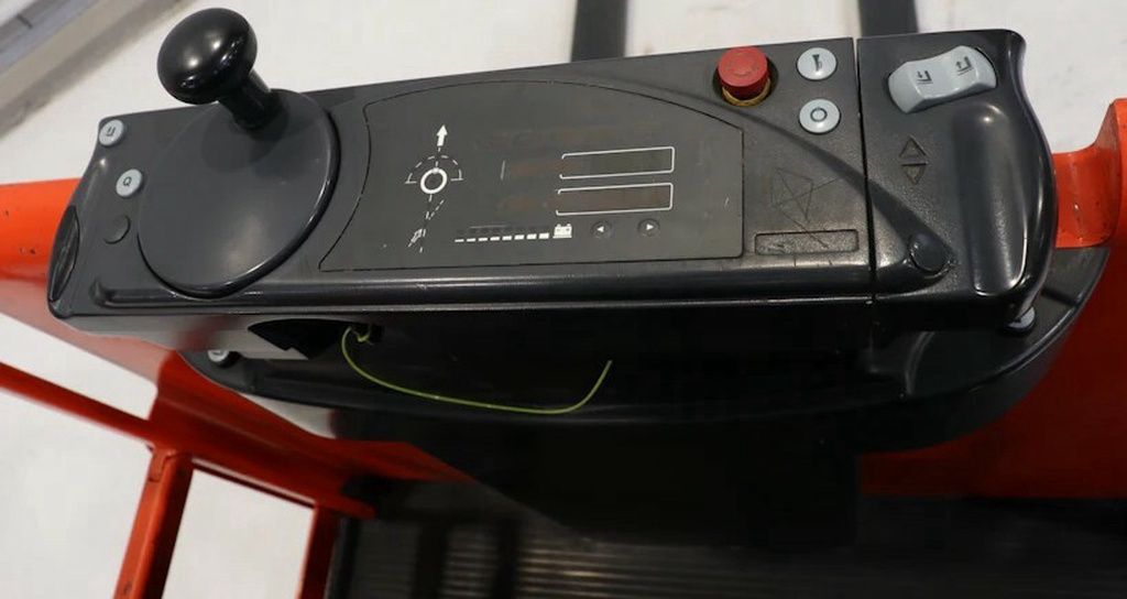 Linde V12
