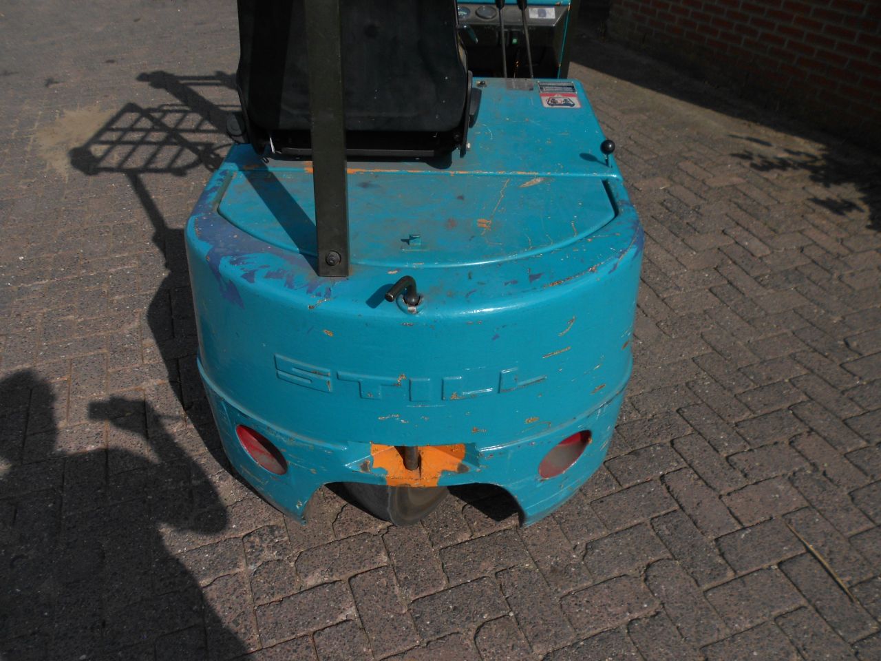 STILL HEFTRUCK MET DEFECT