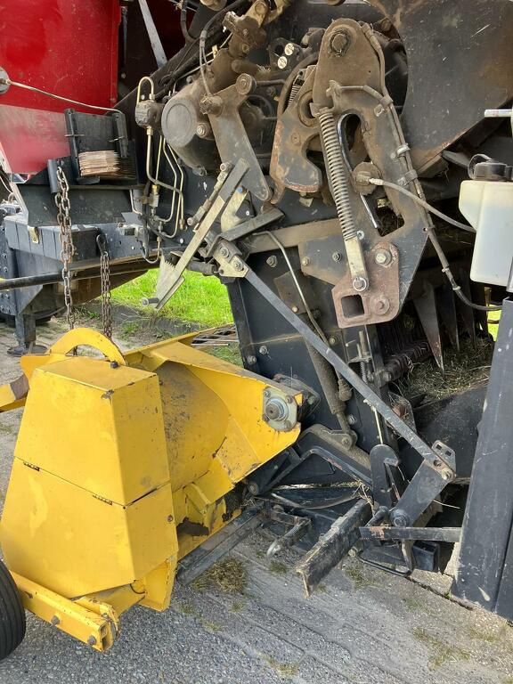 New Holland BB940