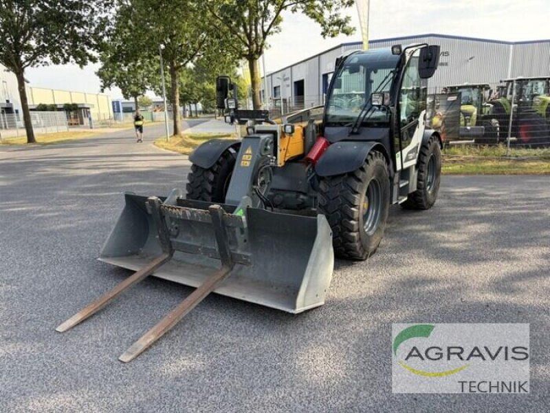 Liebherr T32-7 Schaufel + Gabel