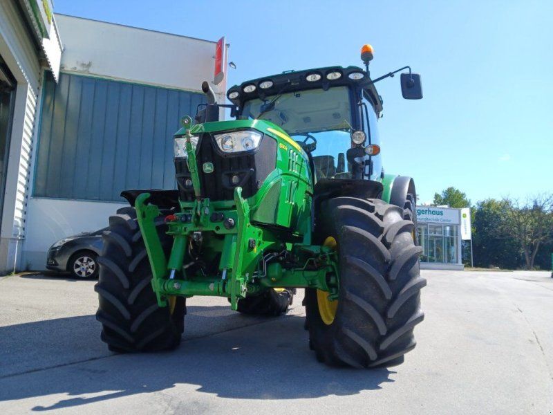 John Deere 6130R