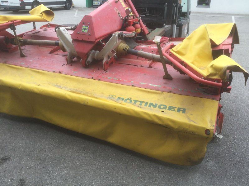 Pöttinger Novacat 306 Front ED