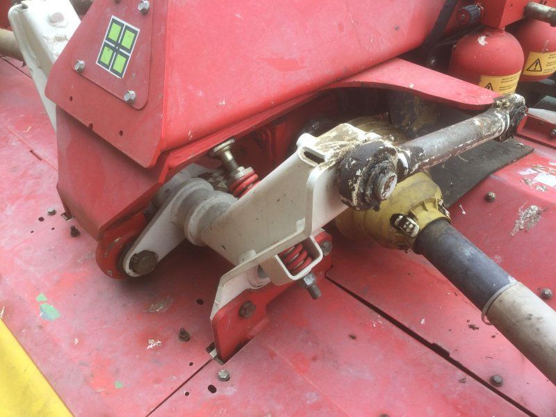 Pöttinger Novacat 306 Front ED