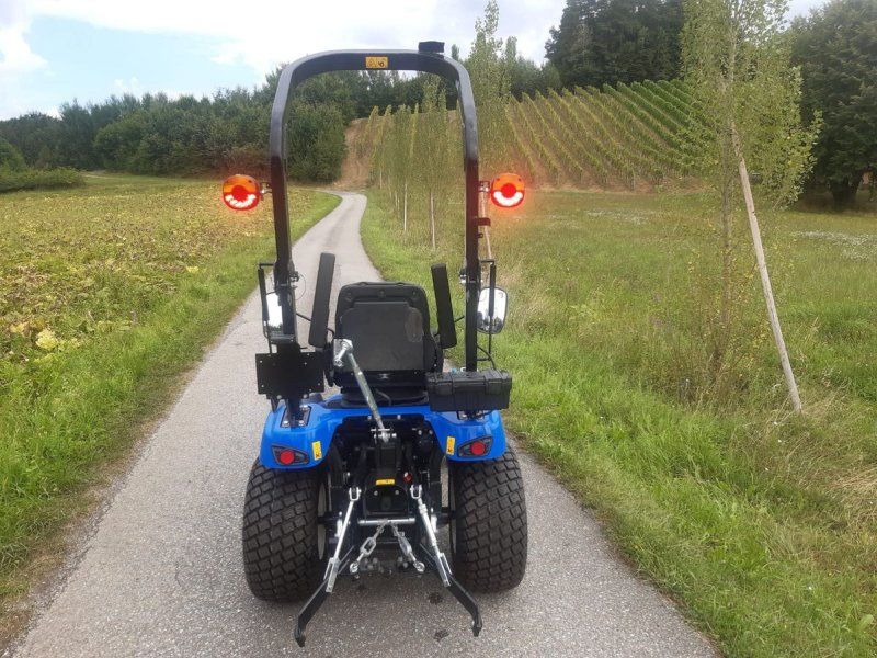 New Holland Boomer 25 C