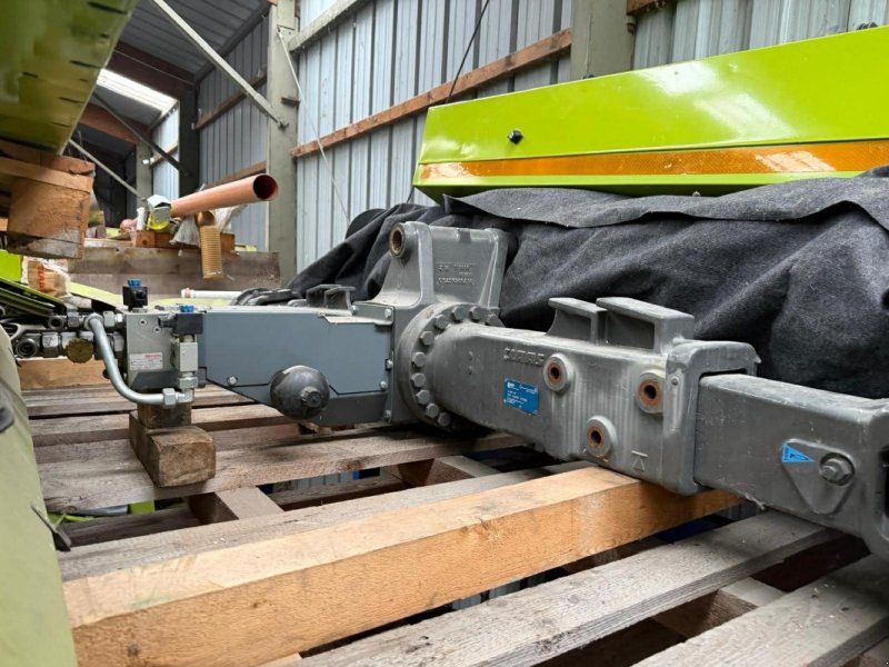 Claas Allradachse 50 Bolzen für Lion / Tucano