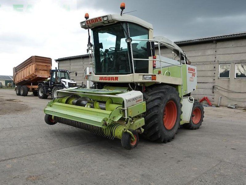 Claas 840