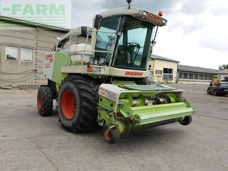 Claas 840
