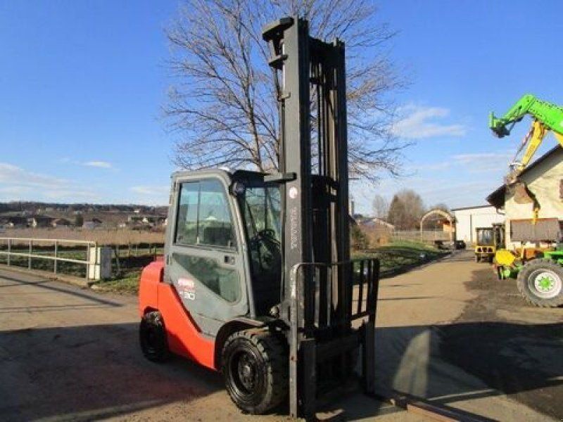 Toyota 3 Ton. Tripl 7mSS
