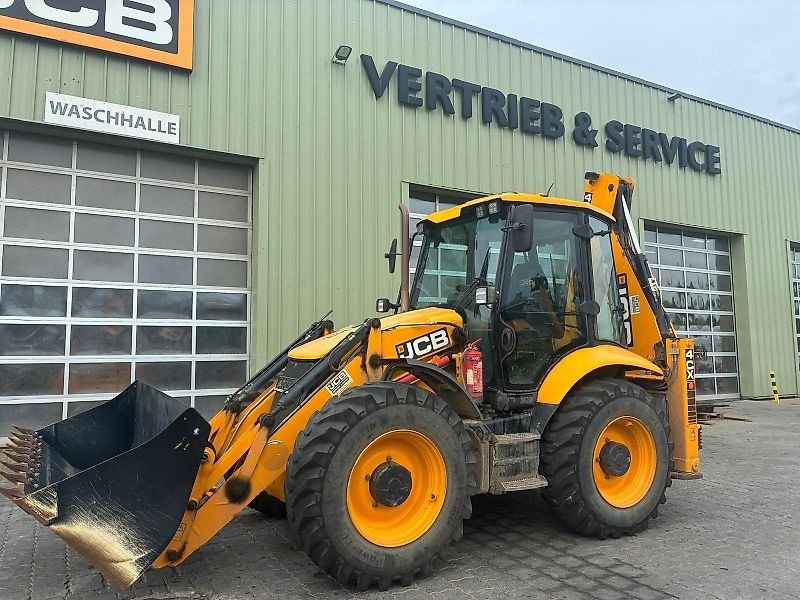 JCB 4CX