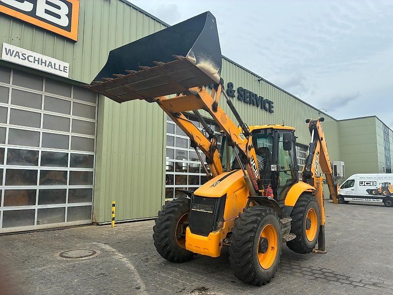 JCB 4CX