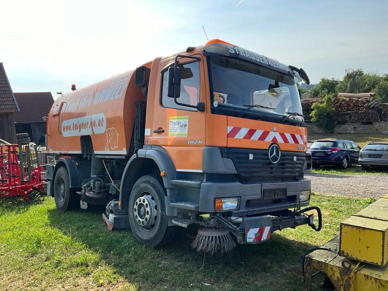 Mercedes-Benz Atego 1828