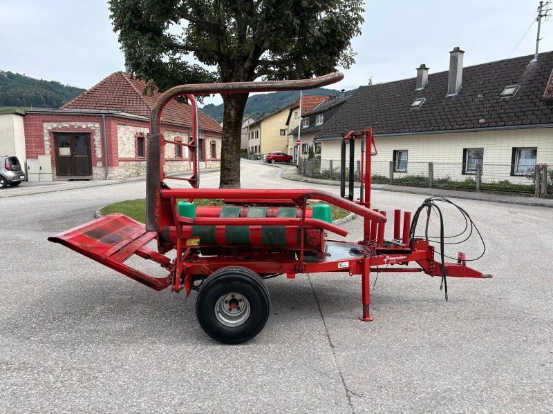 Kverneland UN 7517 Wickelmaschine