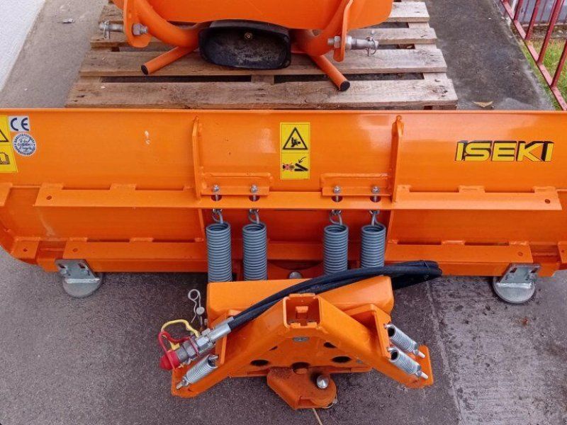 Iseki Schneeschild RSM 130 Vulkano